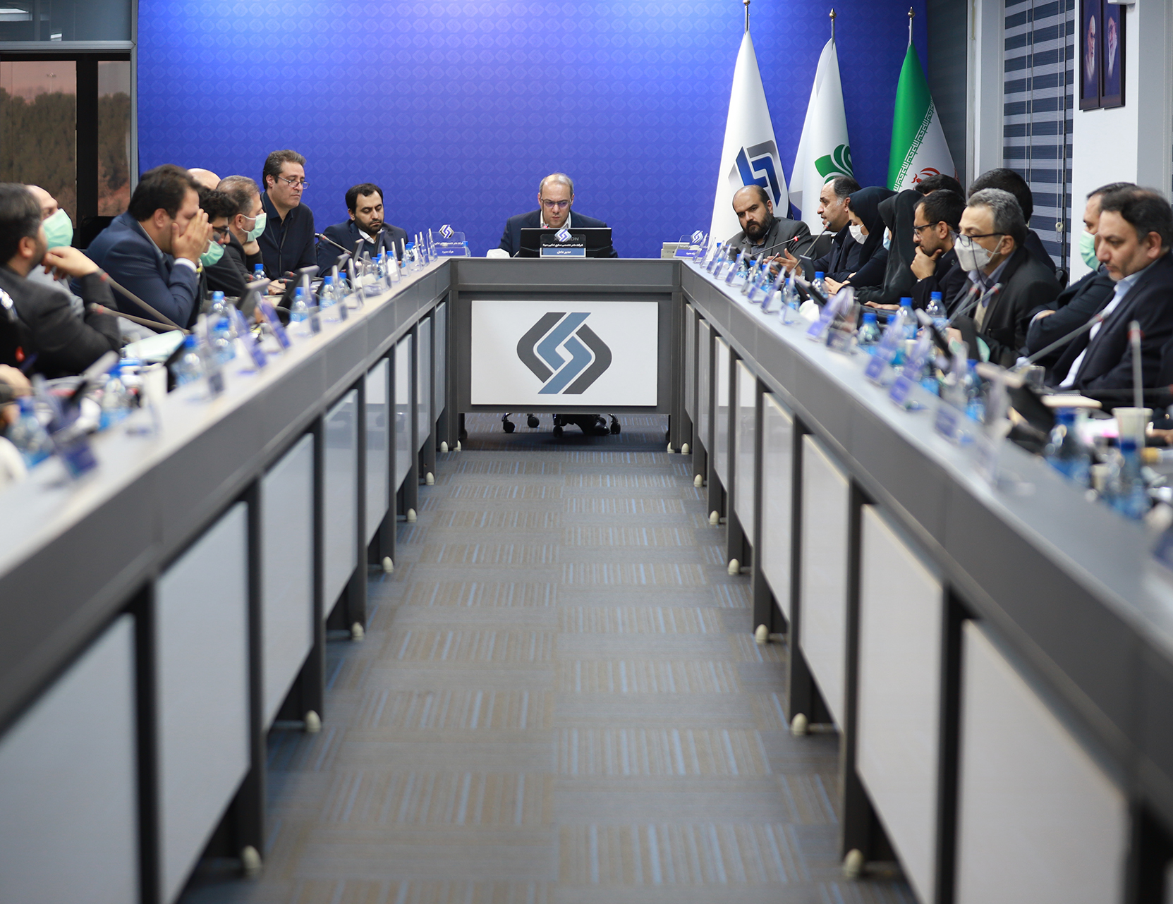 بررسی عملکرد نه ماهه شرکت‌های گروه هلدینگ صنایع غذایی سینا